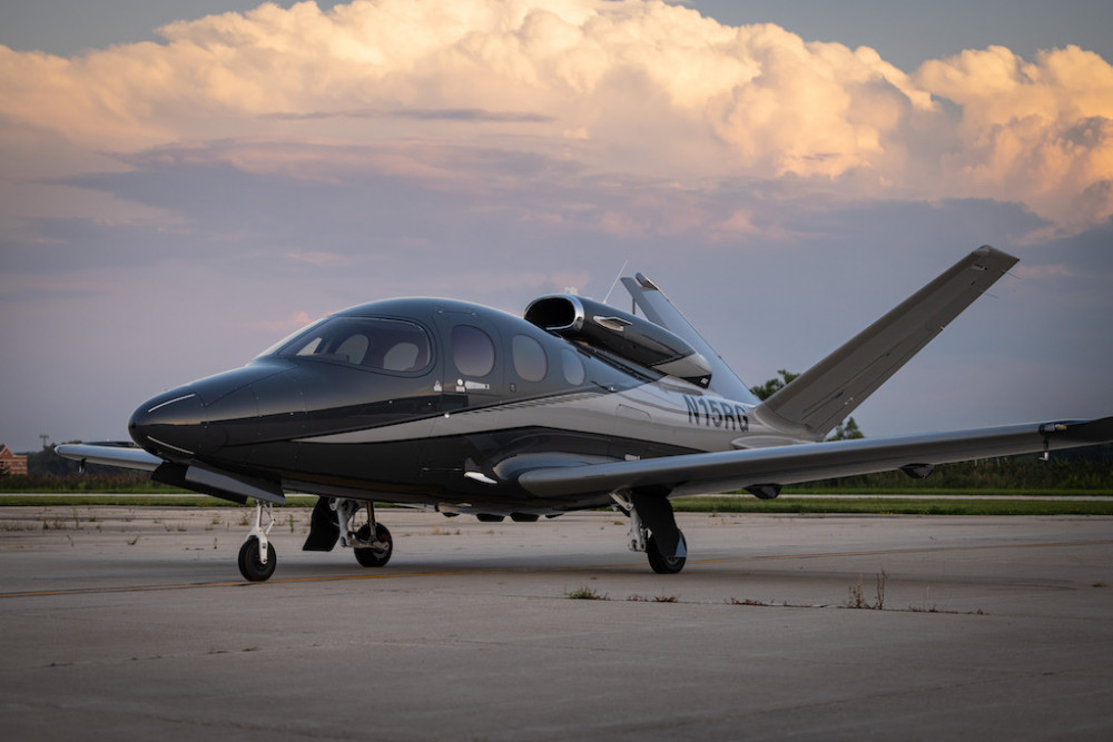 cirrus vision jet price